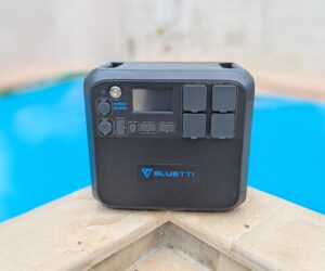 Bluetti AC200 Max: The Ultimate Portable Power Station? A Hands-On Review